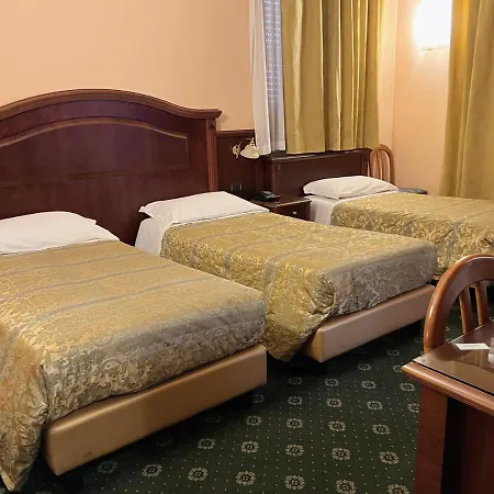 Hotel Valganna Milan Extérieur photo